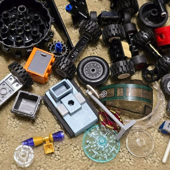 Lego and Compatible with Lego Lot Military Vehicle Parts Green Camo GA159 - Picture 6 of 8